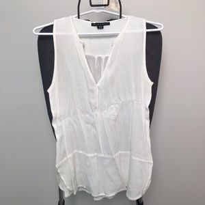 CLOSET CLOSING | NEW Ivory Tunic V-Neck Sleeveless